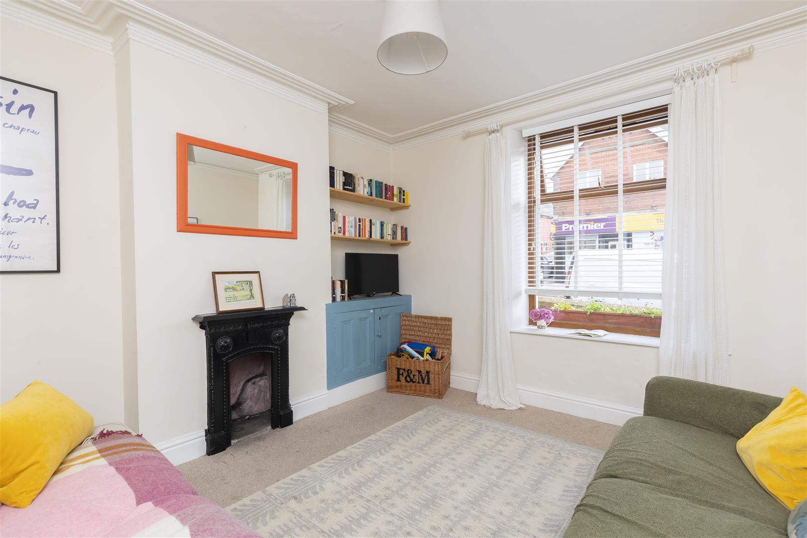 3 bed property in School Lane, Chorley